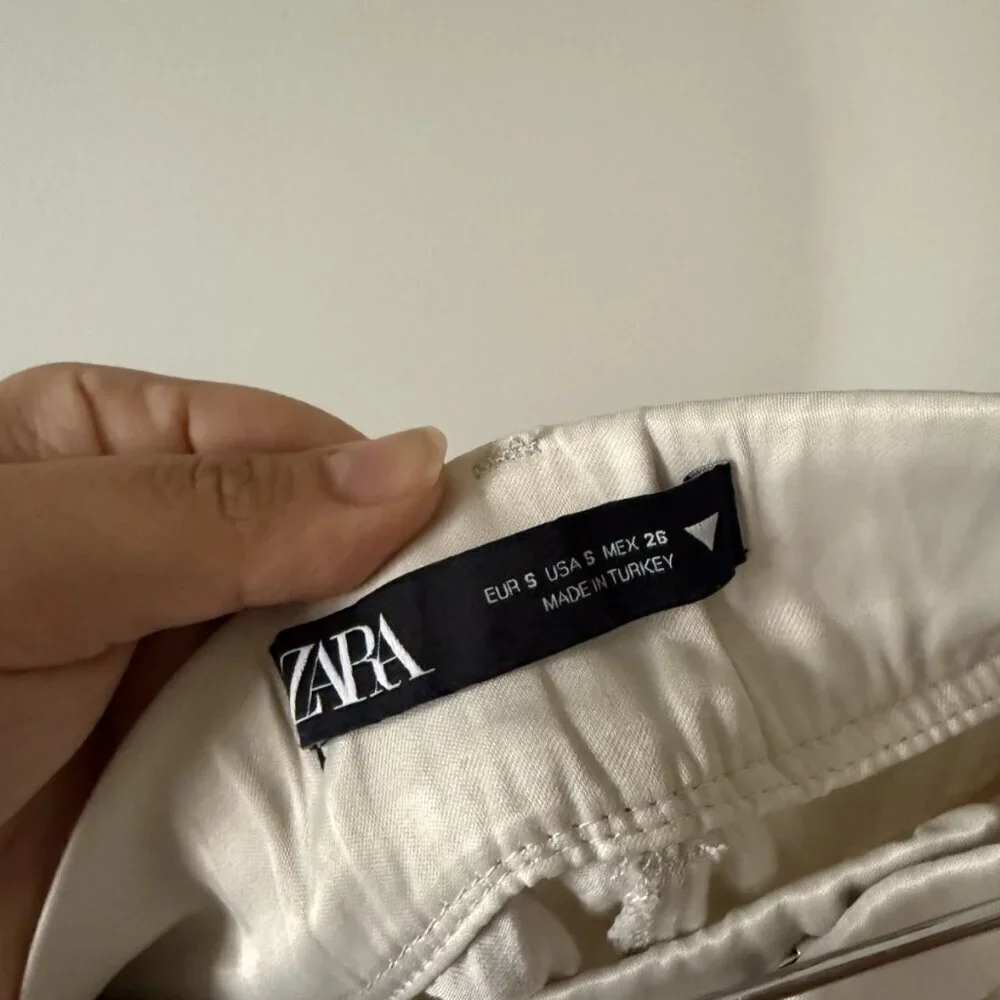 Zara Silky Pleated Relaxed Shorts Neutral Shabby Chic Coquette Feminine S
